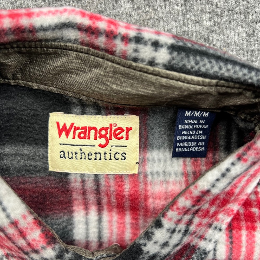 Wrangler Fleece Shirt Mens Medium Red Black Plaid Authentics Long Sleeve Button - Picture 6 of 16